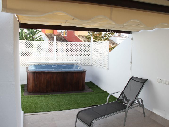 Puerto Banus Townhouse Hot Tub